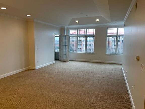3rd image of 40 Prairie Park Dr APT 412