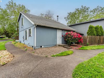 16605 SE Naegeli Dr, Portland, OR, 97236