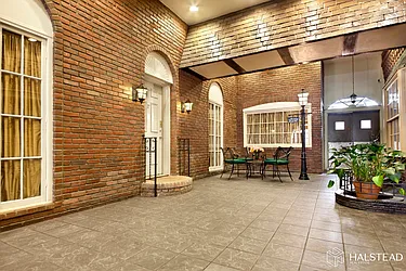 Rented by Halstead Downtown LLC (DO NOT USE)