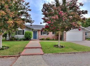 1145 Golden Way, Los Altos, CA 94024