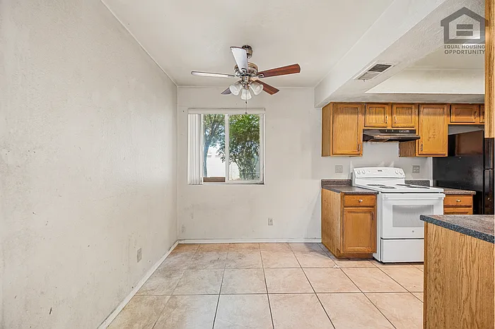 2609 W Ocotillo Rd #4 — Photo 7