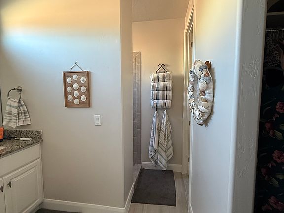 3rd image of 468 W Camino Corto