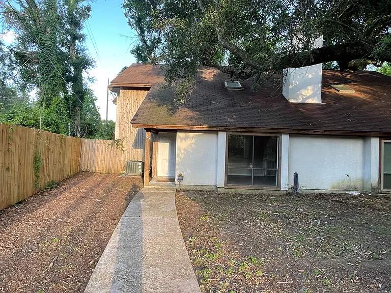 1242 Sharlo Ave #C-2 — Photo 15