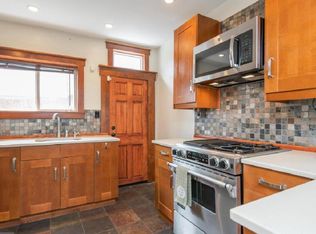 812 Cross St, Philadelphia, PA 19147