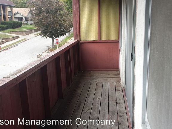 5th image of 4403 Holly St APT 4