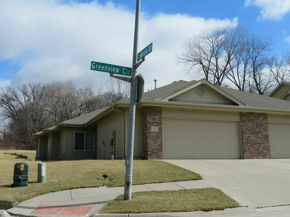 101 Greenview Cir, Council Bluffs, IA 51503