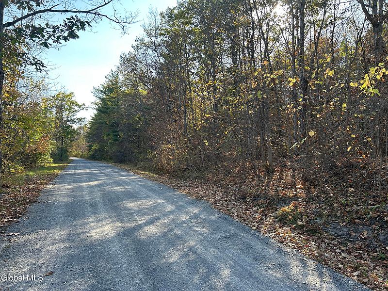 3rd image of L31 Gulf Hill Road