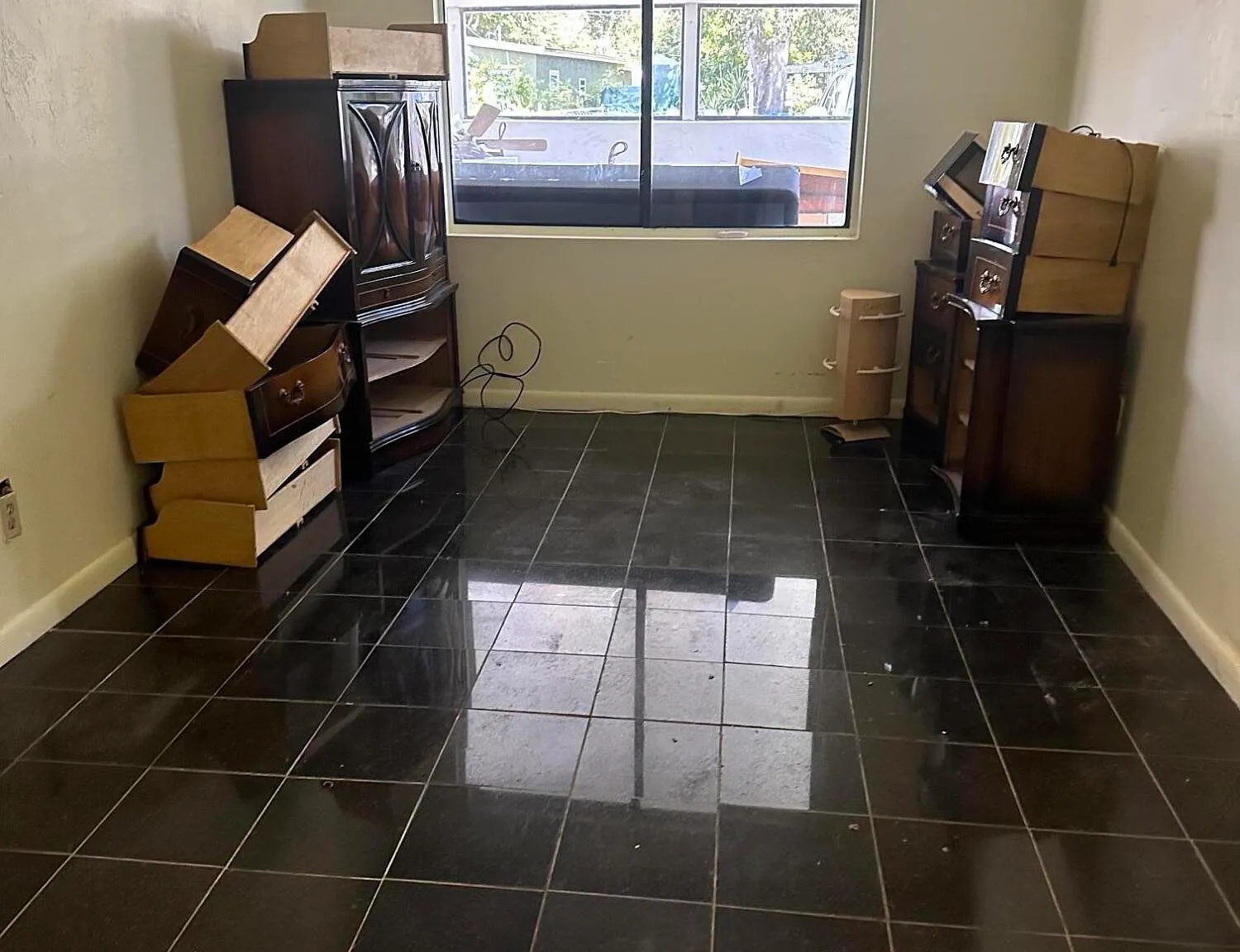 1 bed, 1.0 bath, 3754 sqft, $1,500 — Photo 3