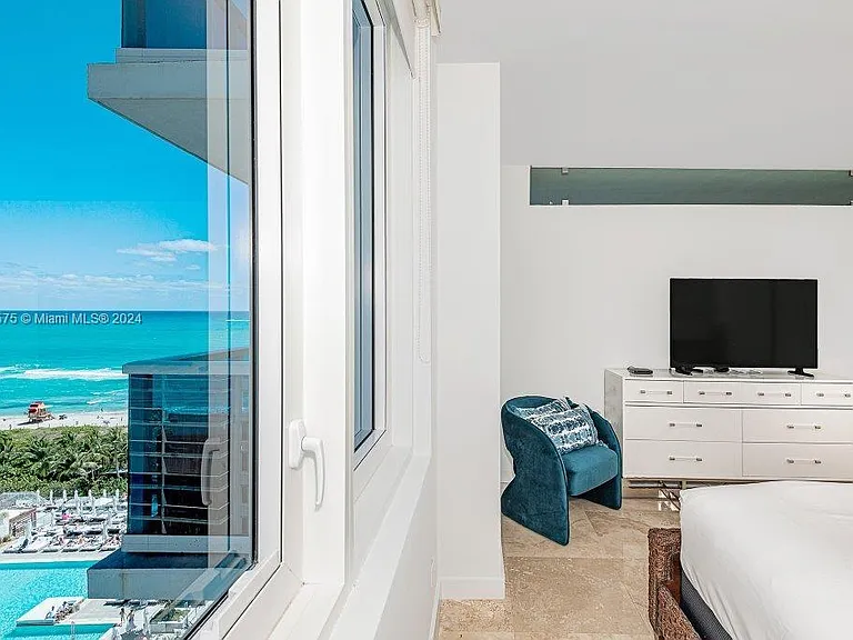 2301 Collins Ave #1117 — Photo 8