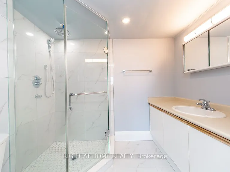 90 Dale Ave #803 — Photo 16