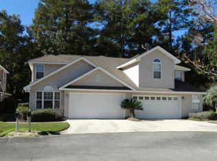 30 Marsh Hen Ct, Richmond Hill, GA 31324