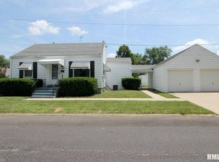 822 N Cortland Ave, Peoria, IL 61604