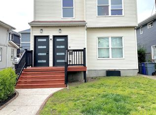 (Undisclosed Address), Long Beach, NY 11561