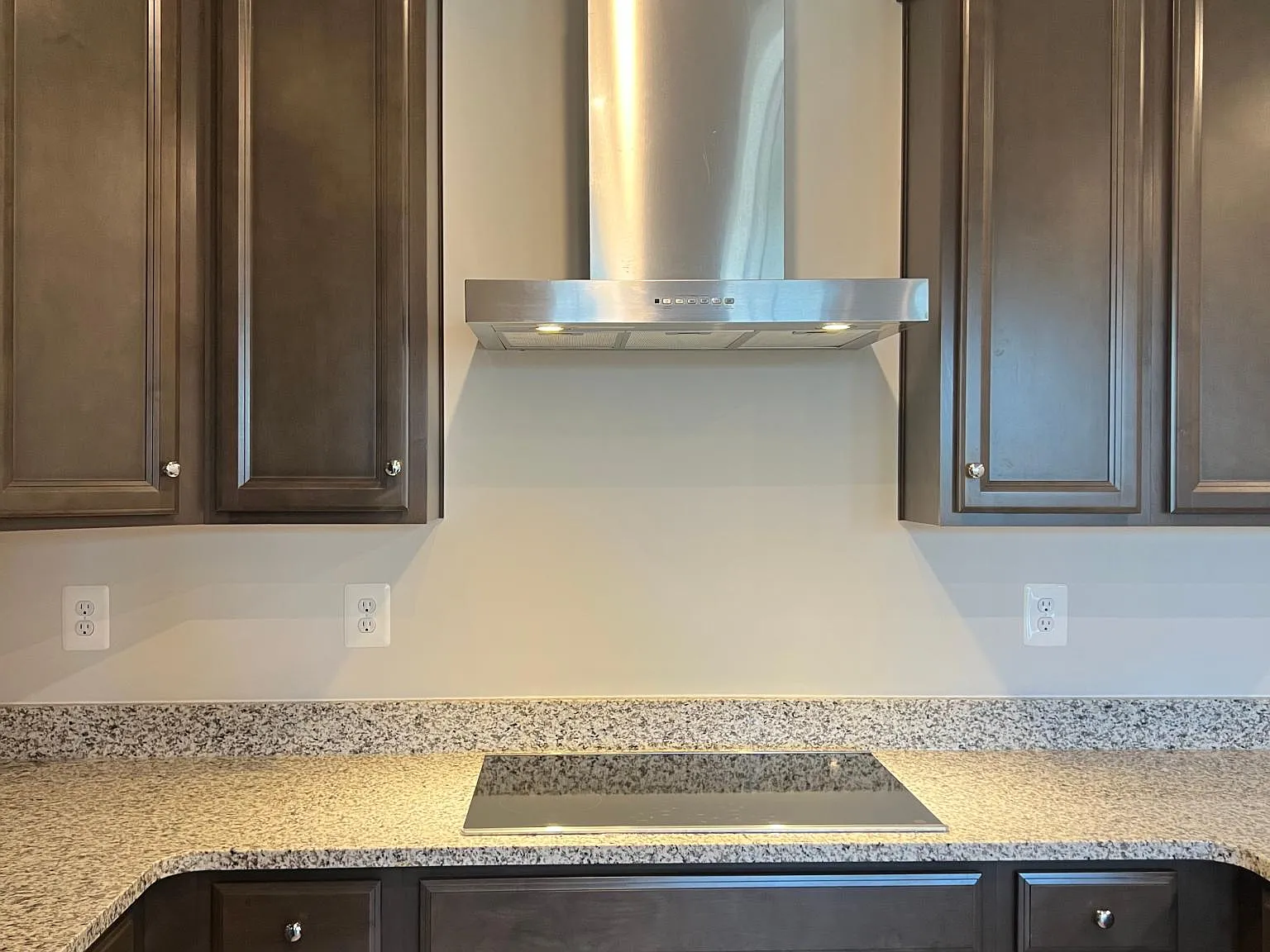 4411 Greybull Dr — Photo 2