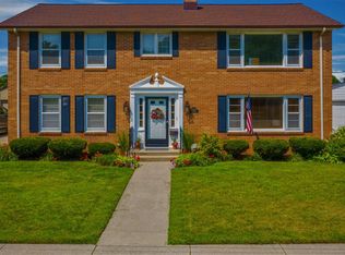 2206 N Main St, Racine, WI 53402