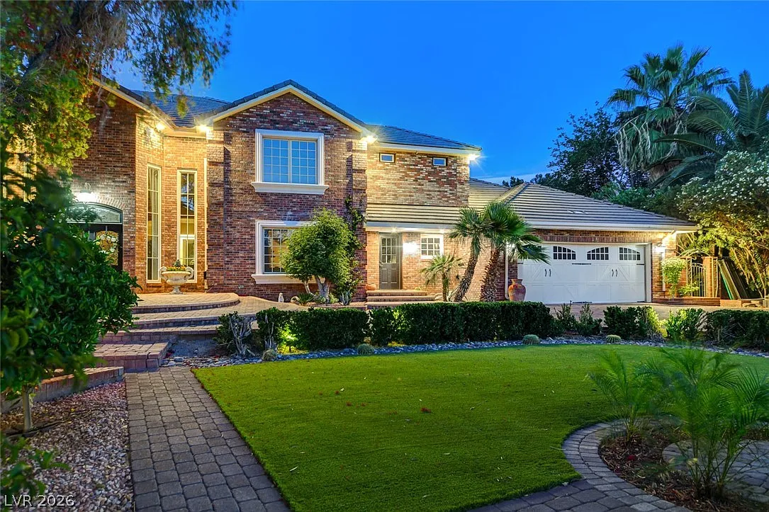 4 bed, 5.5 bath, 6070 sqft, $9,900 — Photo 4