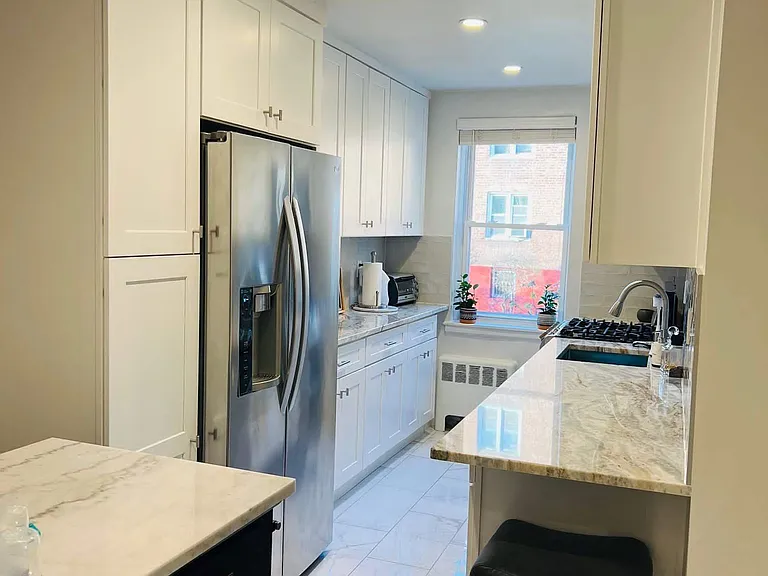 130 Ravine Ave #1 — Photo 3