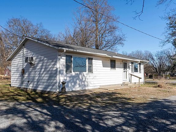 2nd image of 517 Koonce Rd