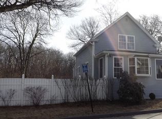 112 Stanton St, Worcester, MA 01605