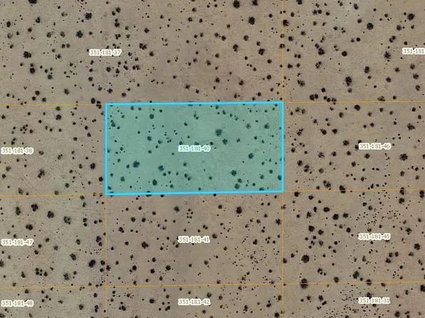 Duquesne St, Edwards, CA 93523