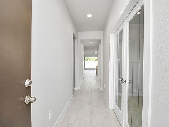 3rd image of 15714 Telge Green Ct