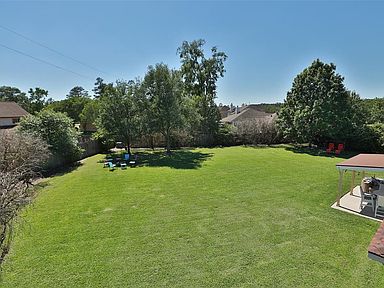 The home sits in a cul-de-sac on a oversized 17,037 square foot lot. This is over 1/3 of an acre which offers plenty of room for team sports or a pool of your dreams!