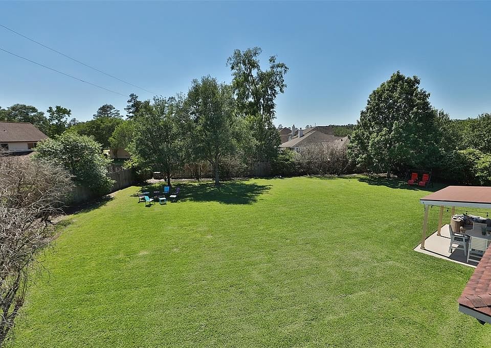 The home sits in a cul-de-sac on a oversized 17,037 square foot lot. This is over 1/3 of an acre which offers plenty of room for team sports or a pool of your dreams!