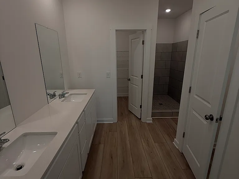 3910 Puerto St — Photo 6