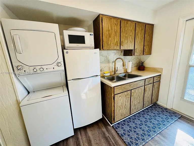 5100 Rilma Ave #0 — Photo 15