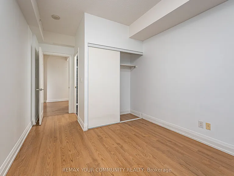 7171 Yonge St S #2601 — Photo 12