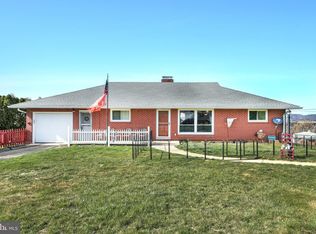 1224 Perry Ln, York, PA 17403