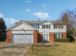 25762 N Eagle Dr, Mundelein, IL 60060