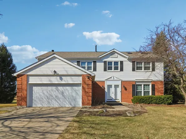 25762 N Eagle Dr, Mundelein, IL 60060