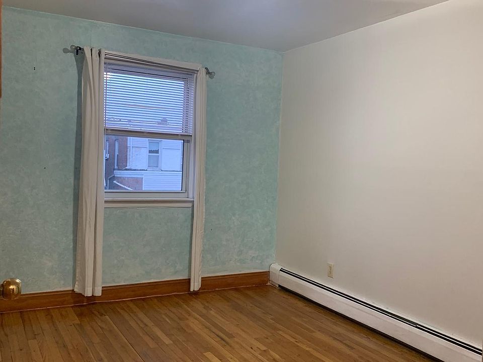 1st image of 2233 126th St Floor 2