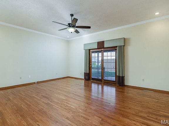 5th image of 1808 Magnolia Dr