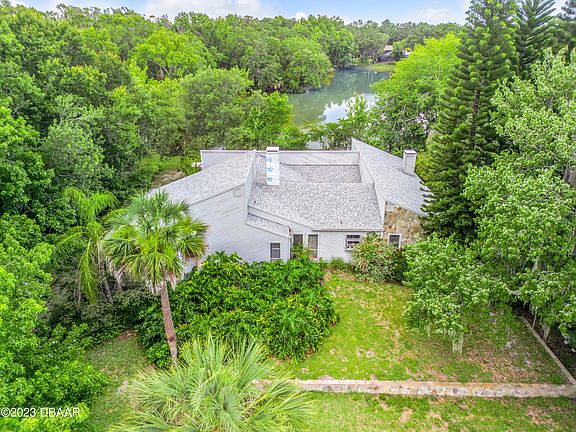 2nd image of 2911 W Indian River Blvd