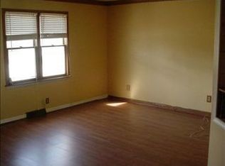 2 Branch Ct, Taylors, SC 29687