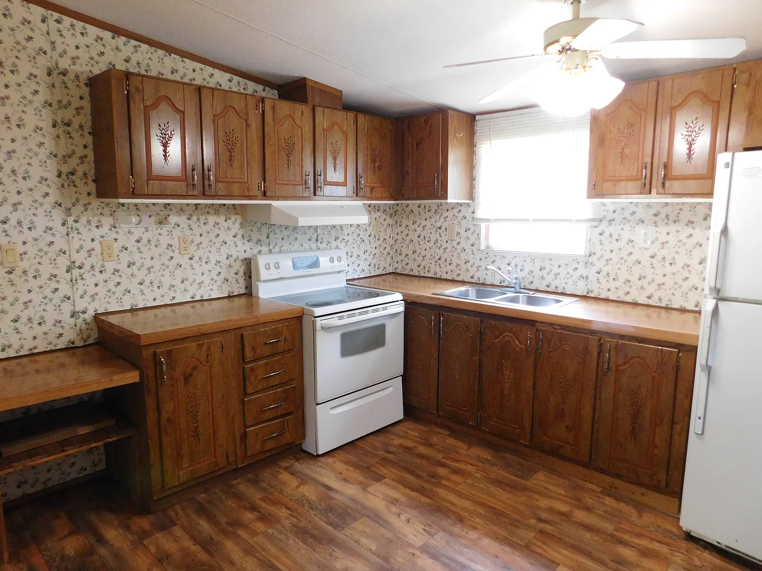 308 Athens Pike - 1 — Photo 3