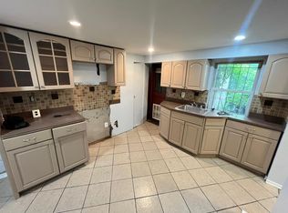 33-33.5 Oak St, Jersey City, NJ 07304