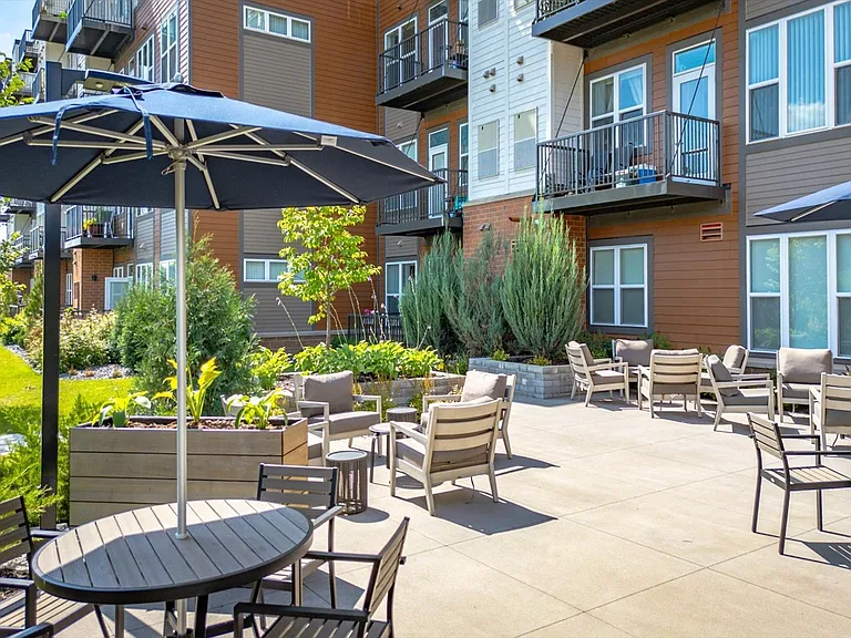 Harbor at Twin Lakes 55+ Apartments — Photo 7