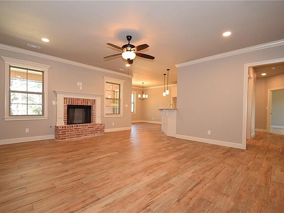4th image of 20 Primrose Ln