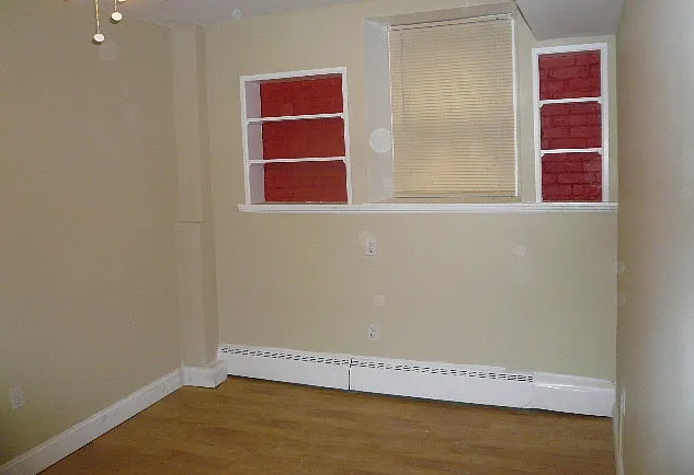 1064 Beacon St #D — Photo 8