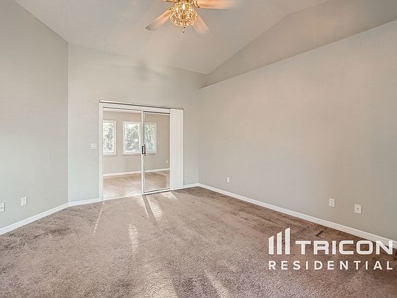 3rd image of 10 Pittman Dr