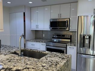 10024 Winding Lake Rd APT 102, Sunrise, FL 33351
