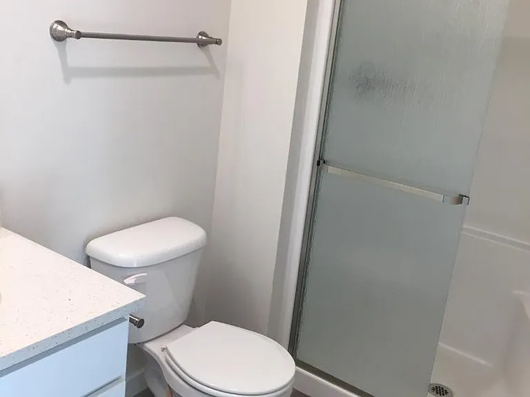 219 SW 3rd Ave — Photo 9