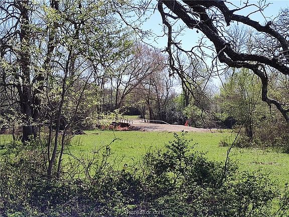 3rd image of County Road 109