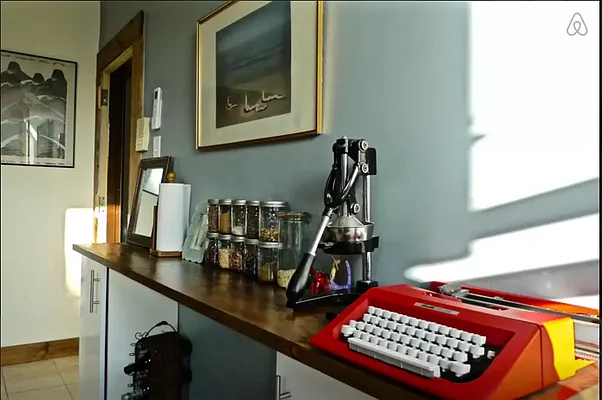 Rented by Realty Collective | media 27