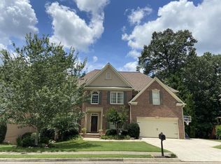 3870 Summit Gate Dr, Suwanee, GA 30024