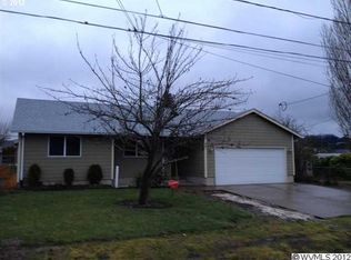 866 7th St, Lafayette, OR 97127