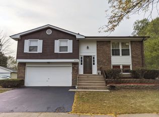 4209 Sumter Dr, Matteson, IL 60443